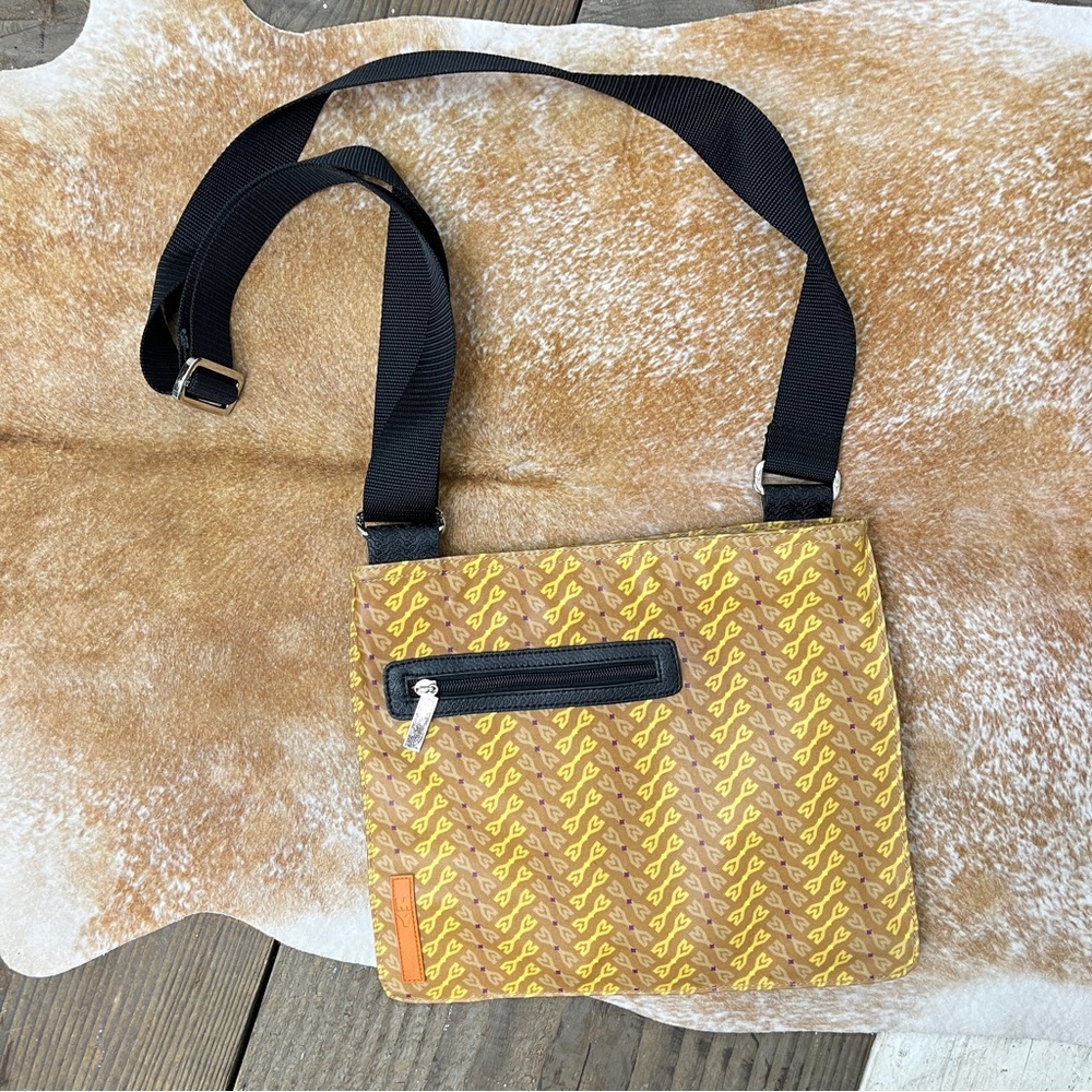 !FINAL CHANCE! MY Michele & Yvette Oilcloth Crossbody Bag - Picture 2 of 6